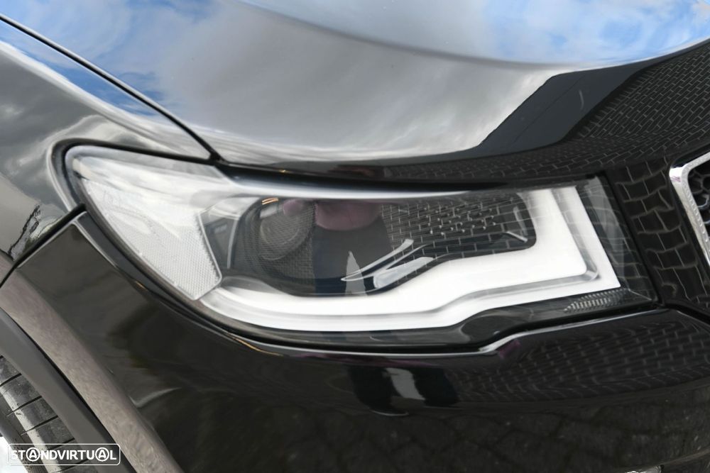 Jeep Compass 1.3 TG Limited - 38