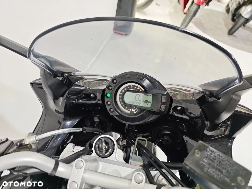 Yamaha FZ - 5