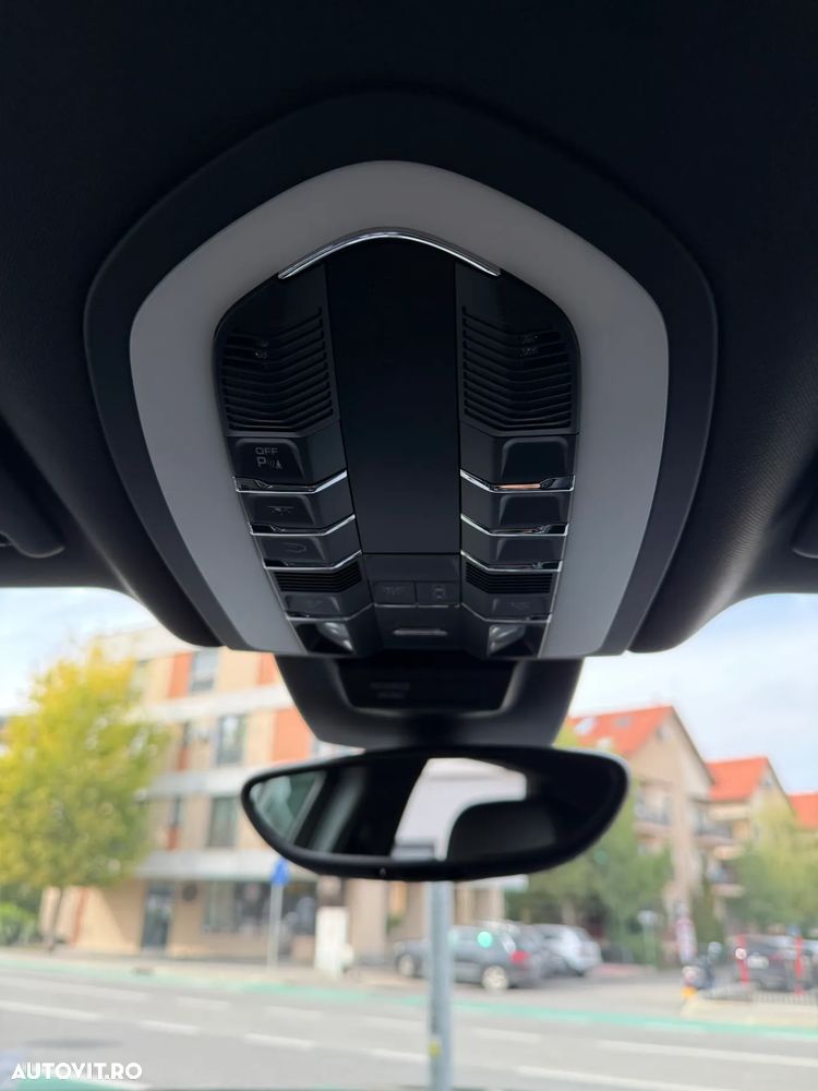 Porsche Macan 3.0 PDK S - 12