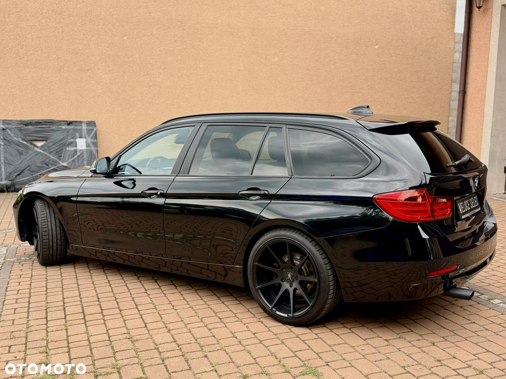 BMW Seria 3 320d - 5