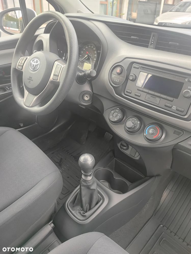 Toyota Yaris 1.5 Active - 13