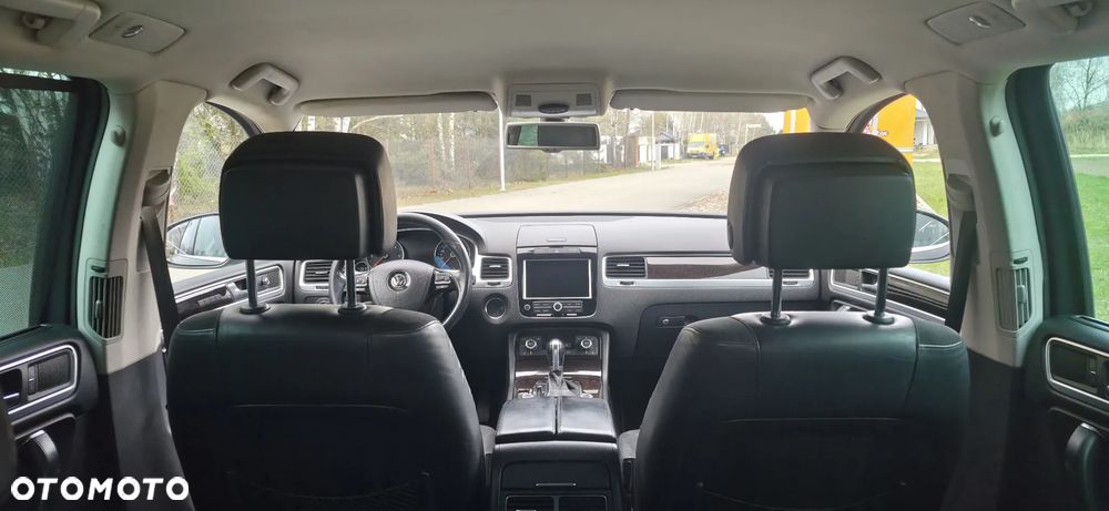 Volkswagen Touareg - 11