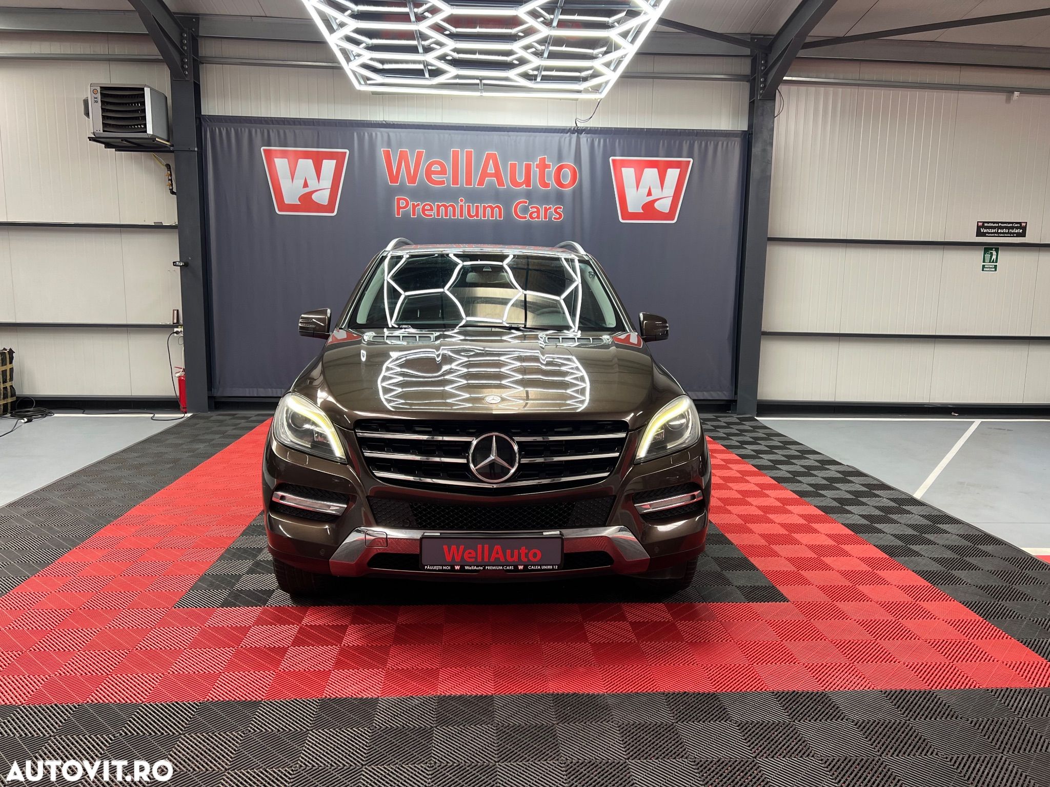 Mercedes-Benz ML 350 BlueTec 4MATIC Aut - 1