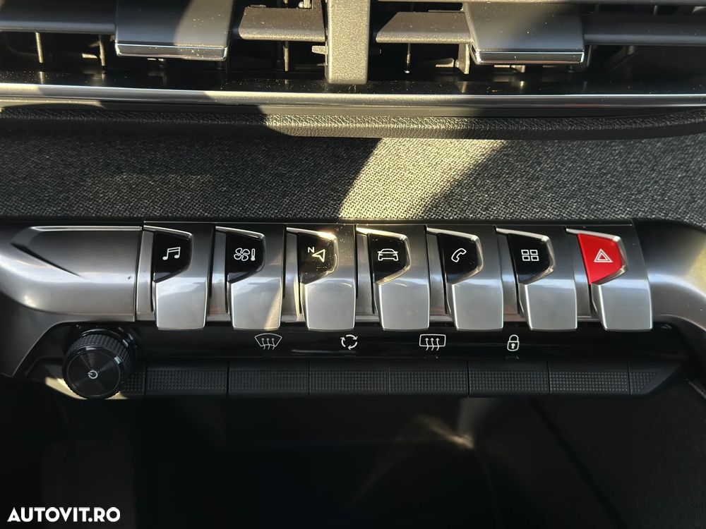 Peugeot 3008 - 28