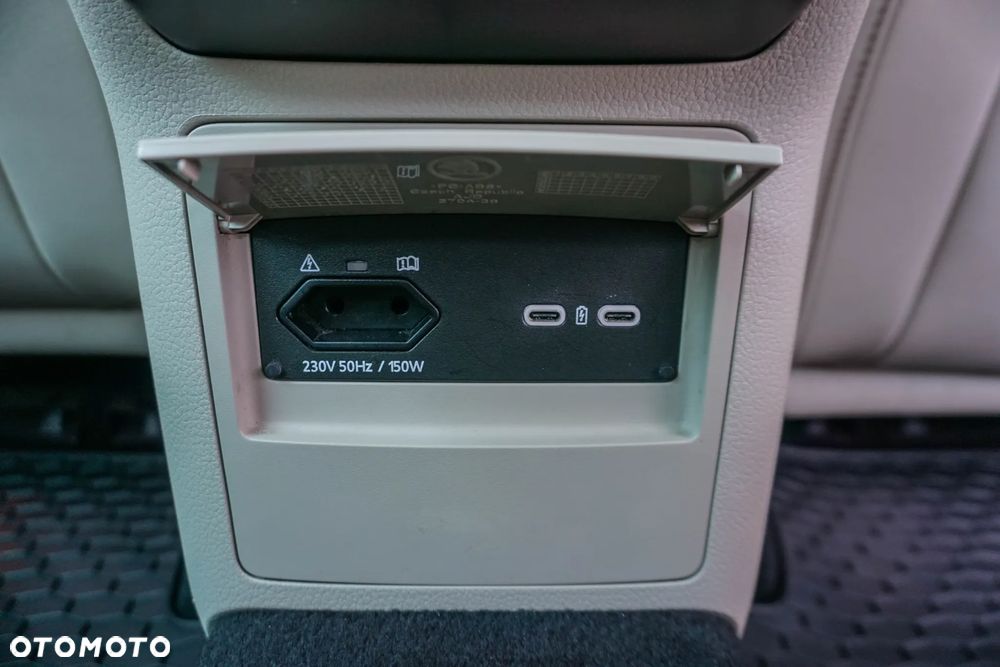 Skoda Superb 1.4 TSI Plug-In Hybrid L&K DSG - 32