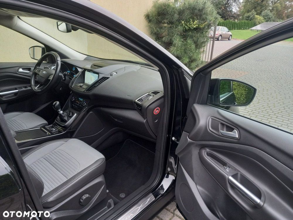 Ford Kuga 2.0 TDCi FWD Titanium Plus - 21