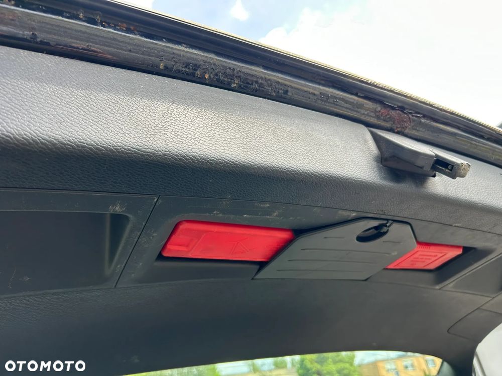 Volkswagen Passat 2.0 TDI Comfortline - 8