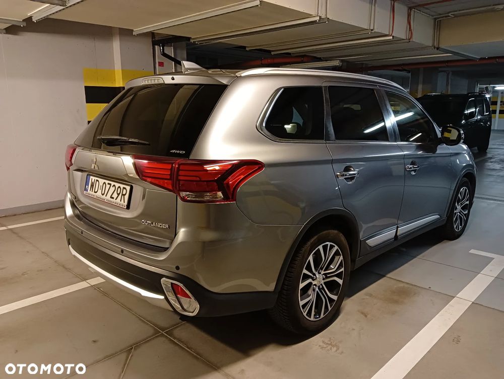 Mitsubishi Outlander 2.0 Intense + 4WD CVT - 4