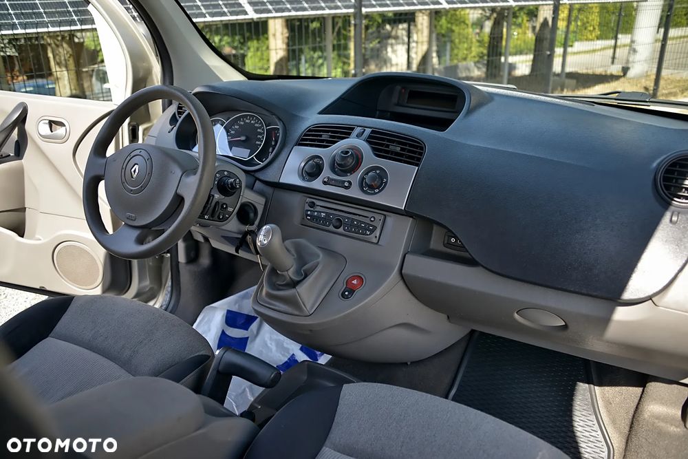 Renault Kangoo 1.6 16V 105 Privilege - 29
