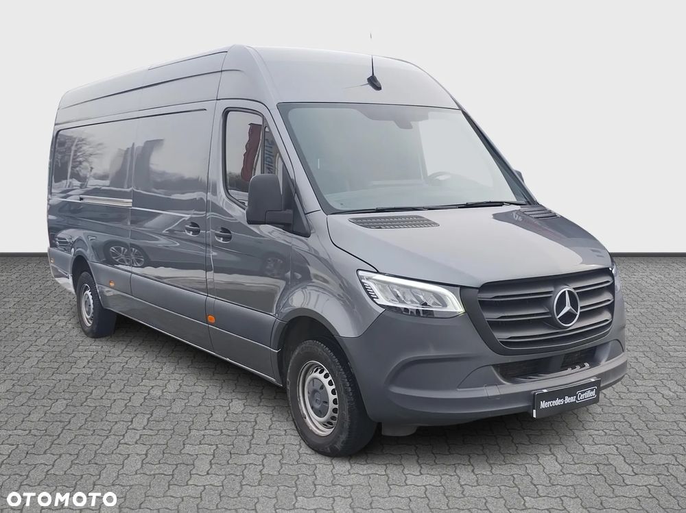 Mercedes-Benz Sprinter 317 - 7