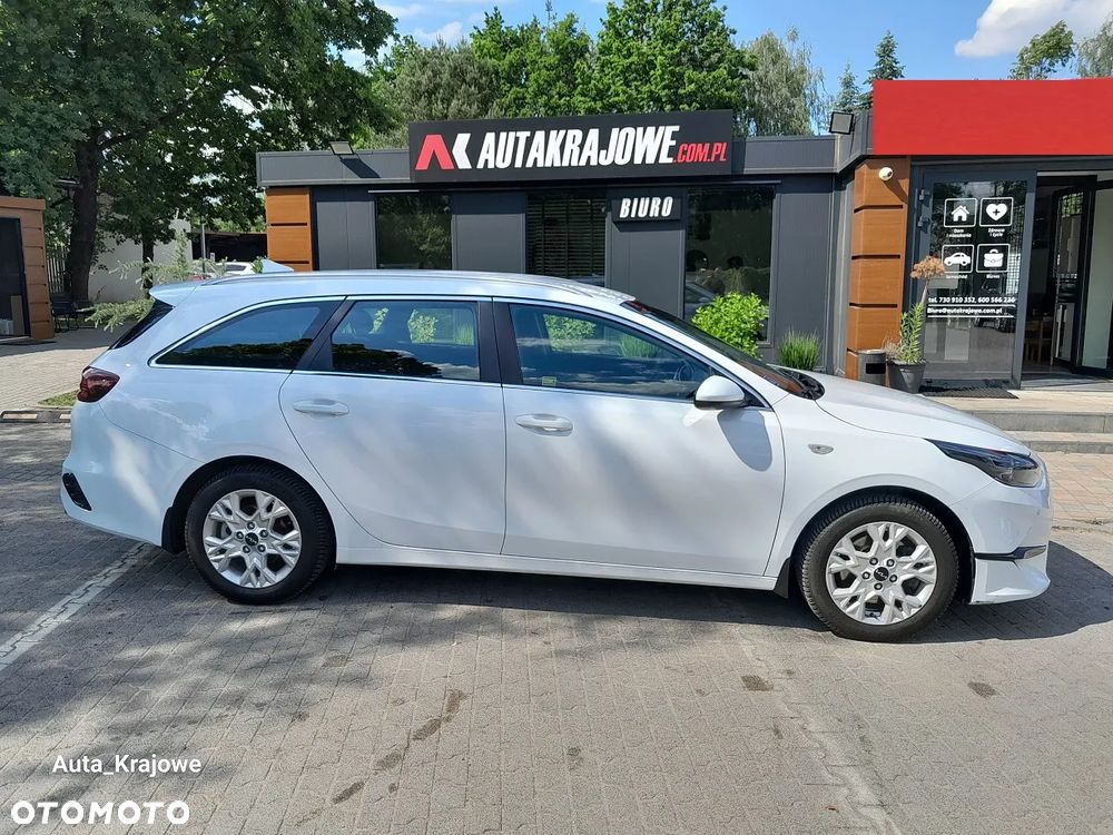 Kia Ceed 1.5 T-GDI M - 9