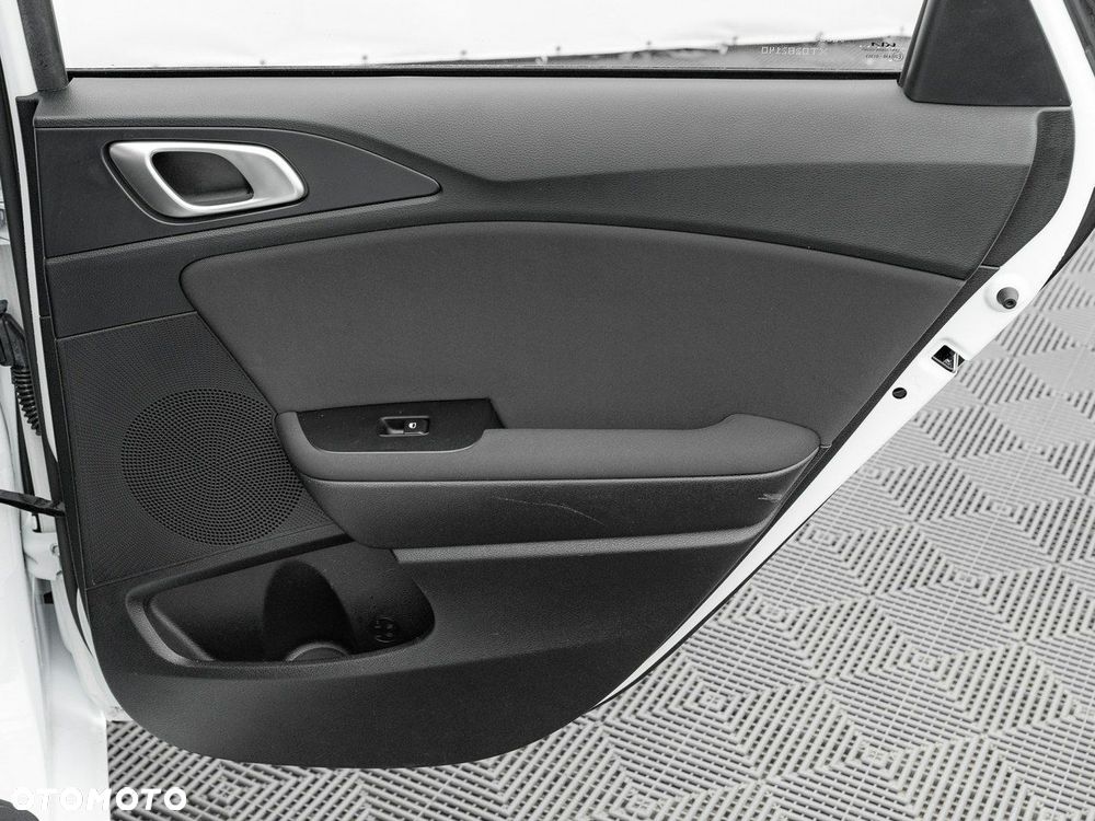 Kia Ceed 1.0 T-GDI S - 26