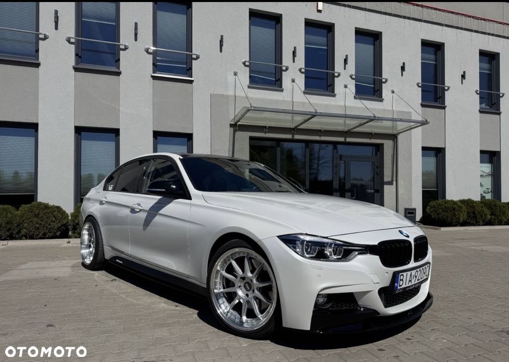 BMW Seria 3 335i Sport Line - 4
