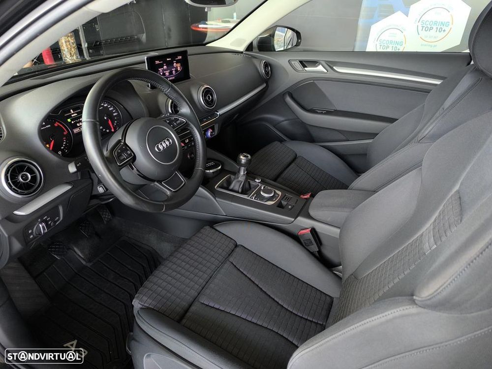 Audi A3 1.6 TDI Sport - 6