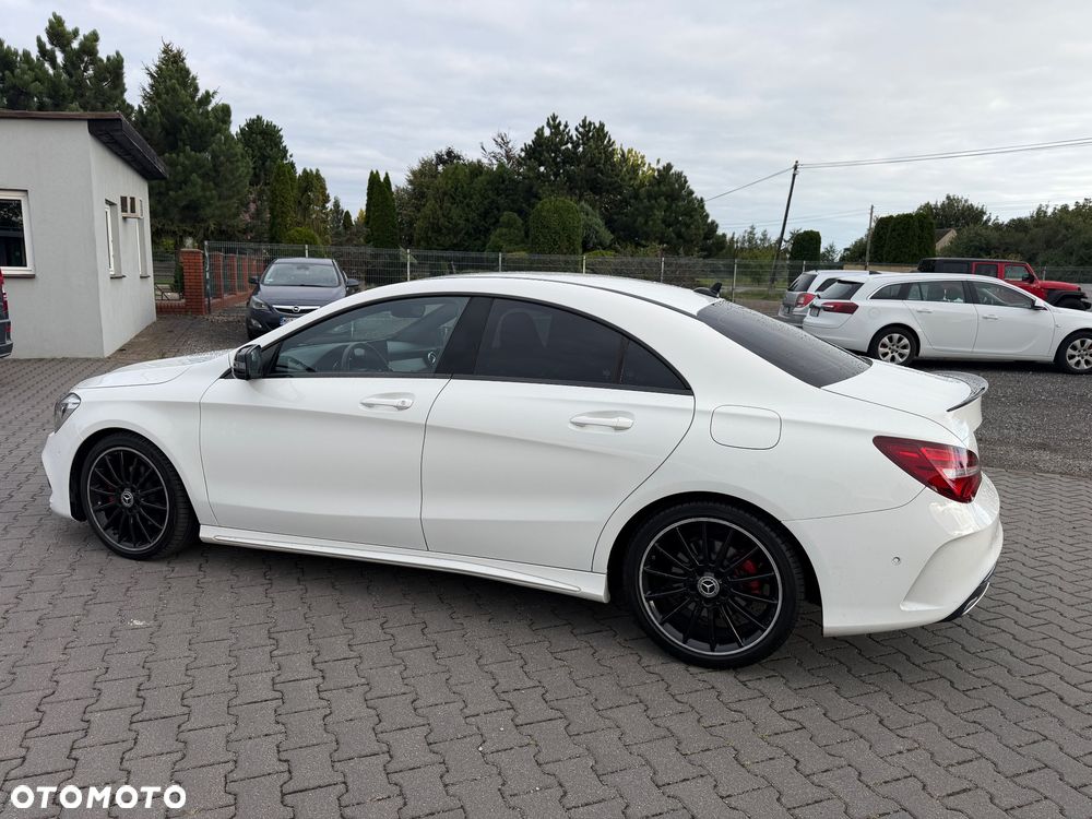 Mercedes-Benz CLA 200 7G-DCT AMG Line - 6