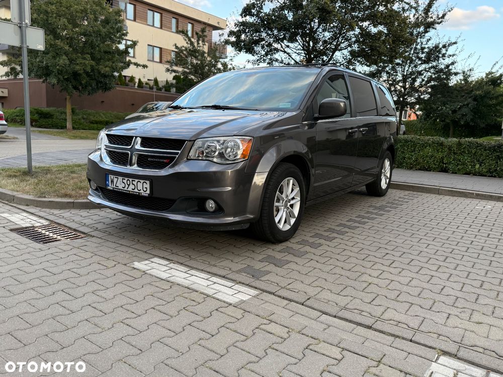 Dodge Grand Caravan - 1