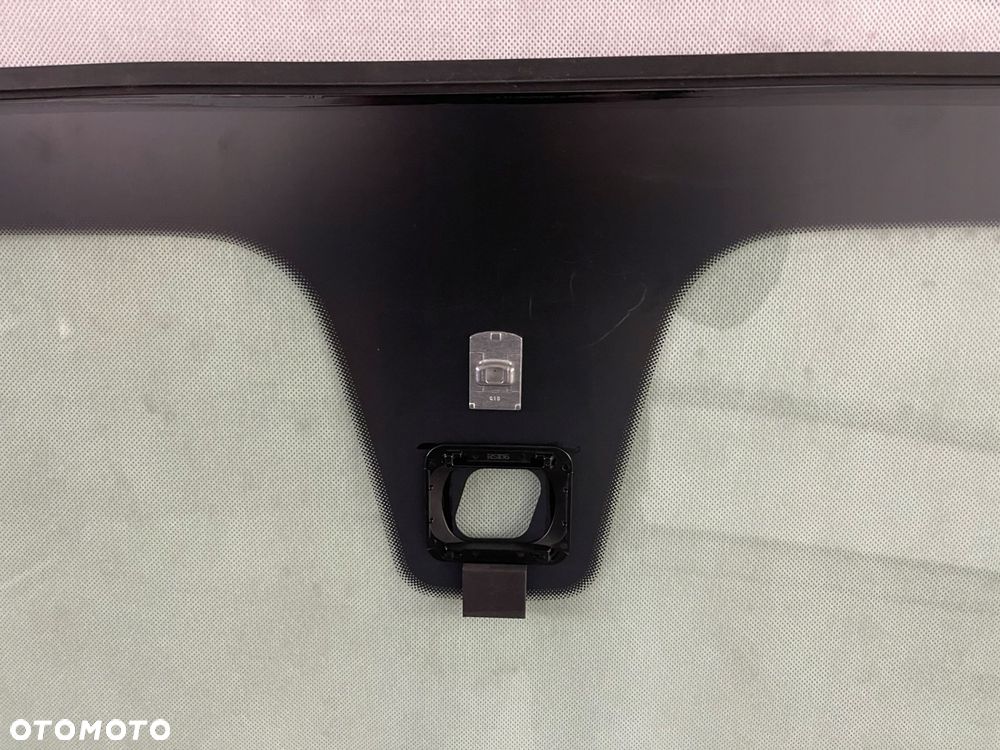 ferrari f12 berlinetta szyba przednia 2012-2017 - 5