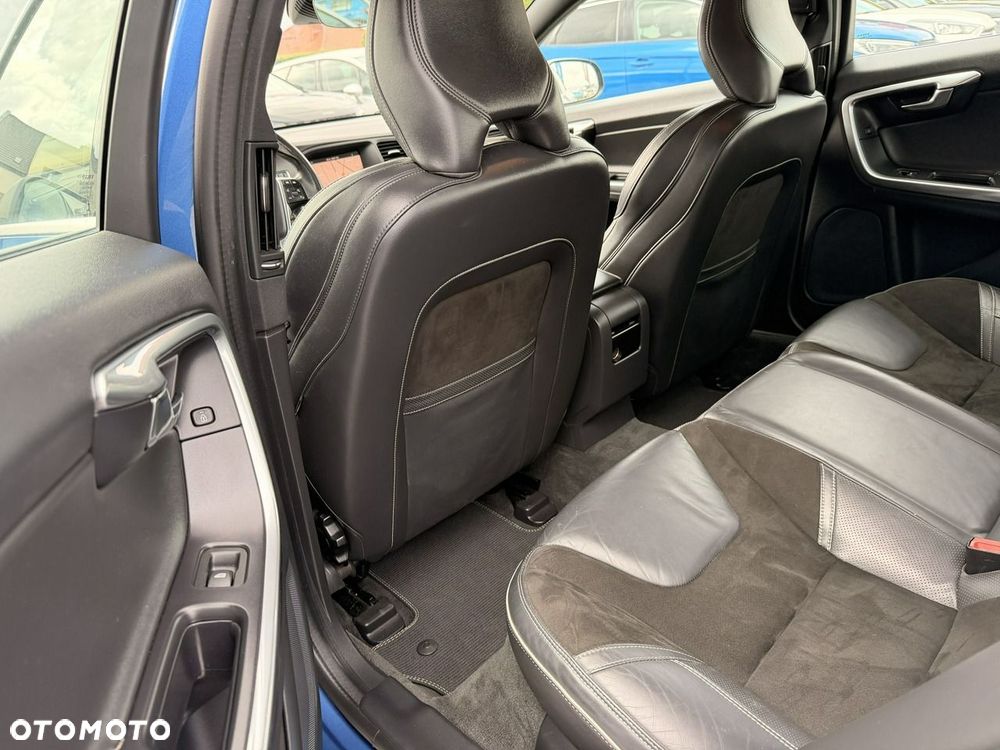 Volvo S60 - 12