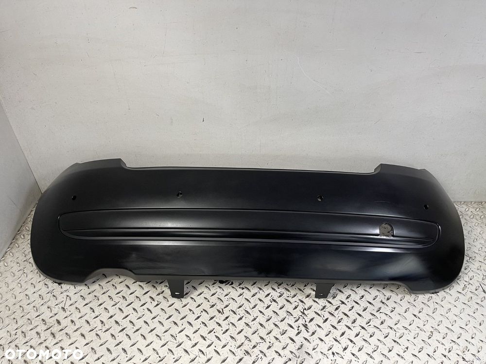 FABRYCZNIE NOWY ORYGINALNY ZDERZAK TYLNY TYŁ FIAT 500 07-15 4xPDC  735425627 - 2