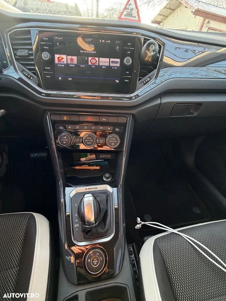 Volkswagen T-Roc 2.0 TDI SCR 4MOTION DSG Style - 6