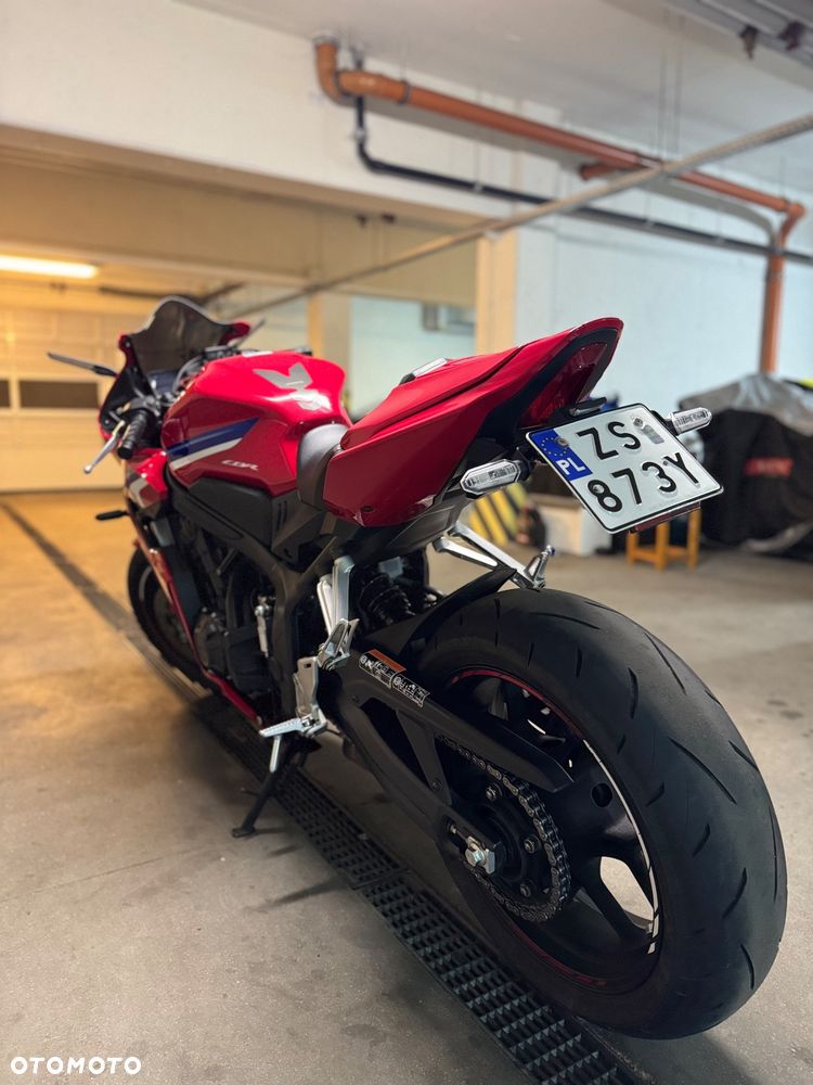 Honda CBR - 6