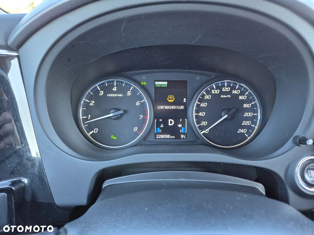 Mitsubishi Outlander 2.0 Intense + 4WD CVT - 14