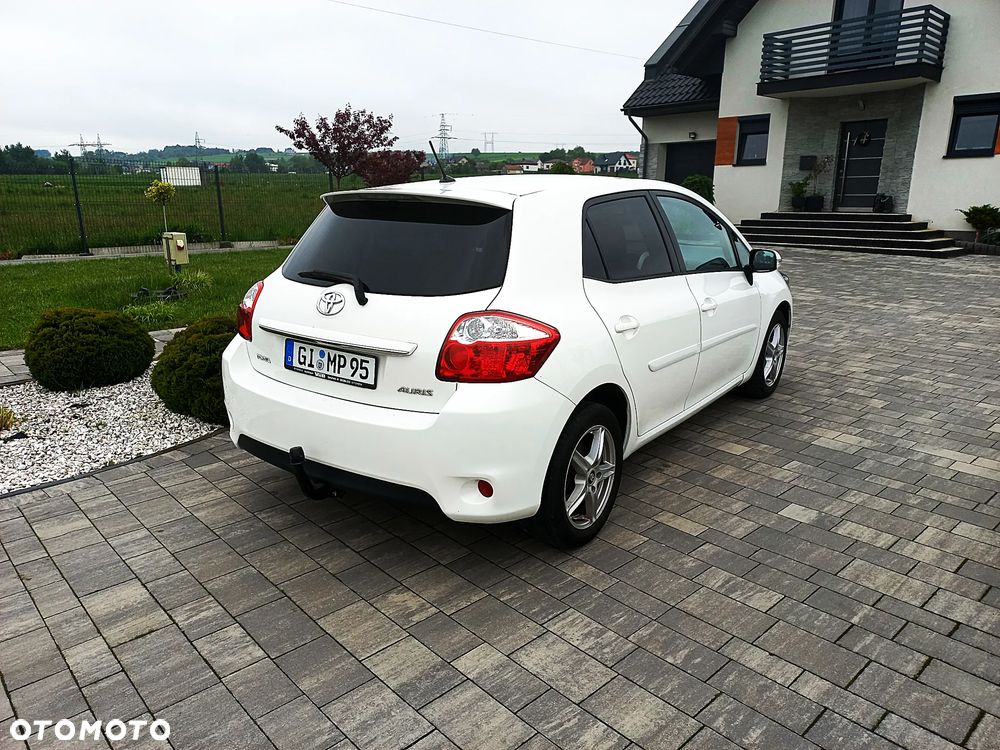 Toyota Auris 1.6 Edition - 4