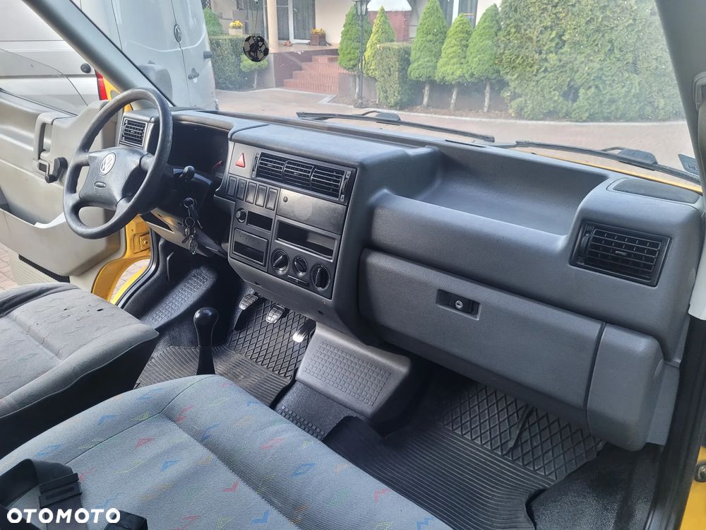 Volkswagen Transporter T4 - 10