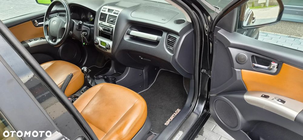 Kia Sportage 2.0 Expedition 2WD - 26