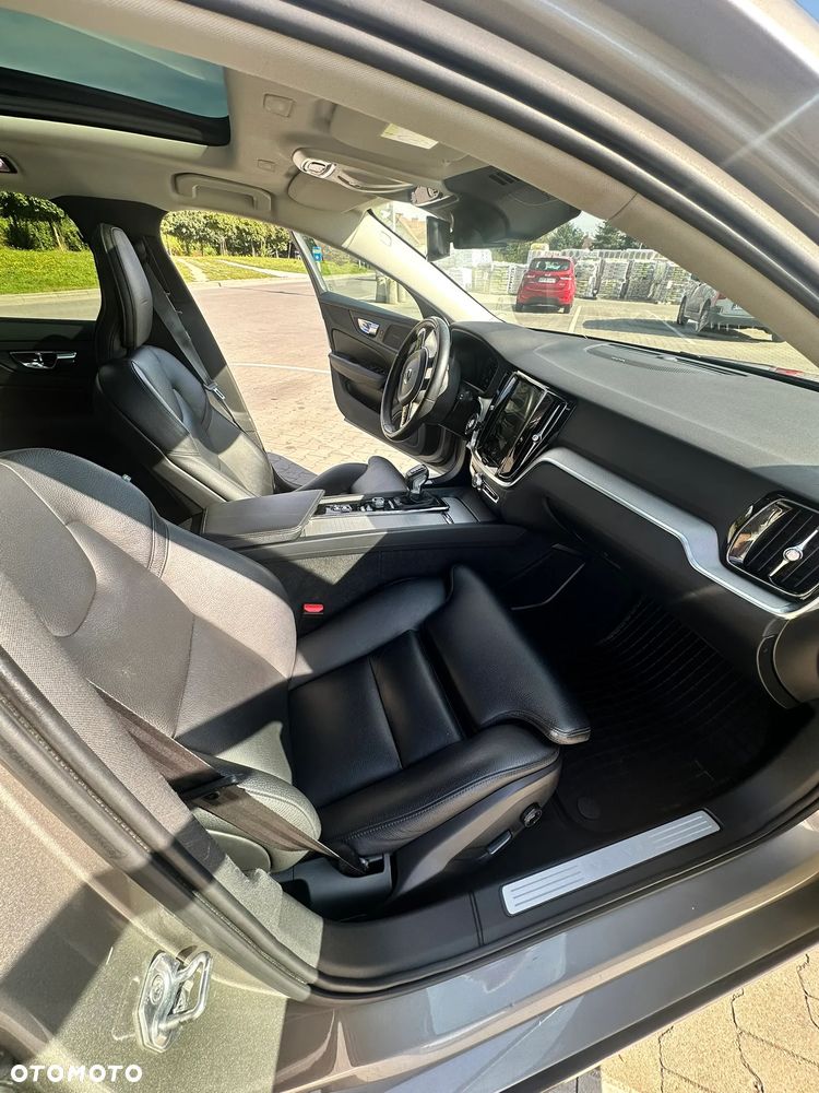 Volvo V60 D3 Inscription - 27