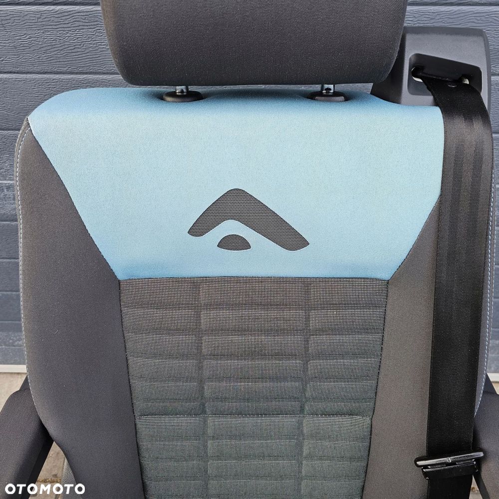 VW T5 T6 MULTIVAN ATLANTIS fotel obrotowy tył II RZĄD - 6