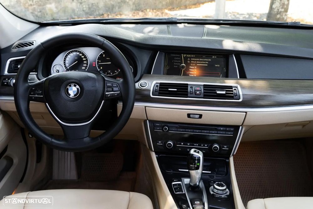 BMW 530 Gran Turismo d - 11