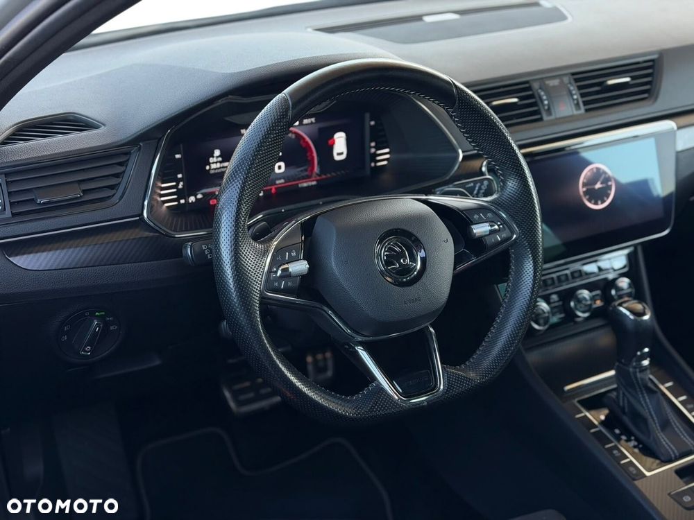 Skoda Superb - 11