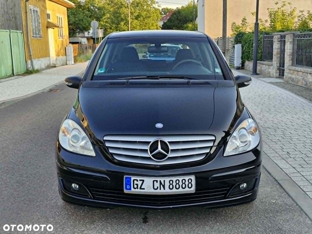 Mercedes-Benz Klasa B - 2