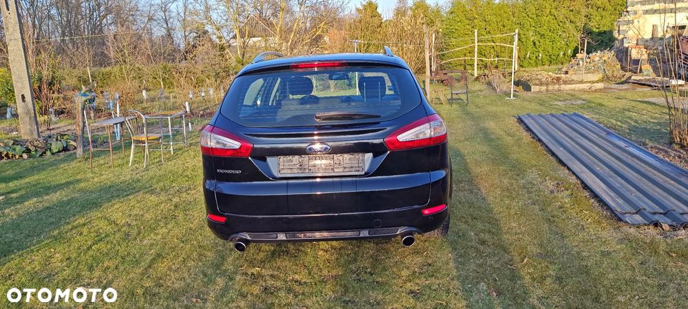 Ford Mondeo 2.0 EcoBoost Titanium - 8