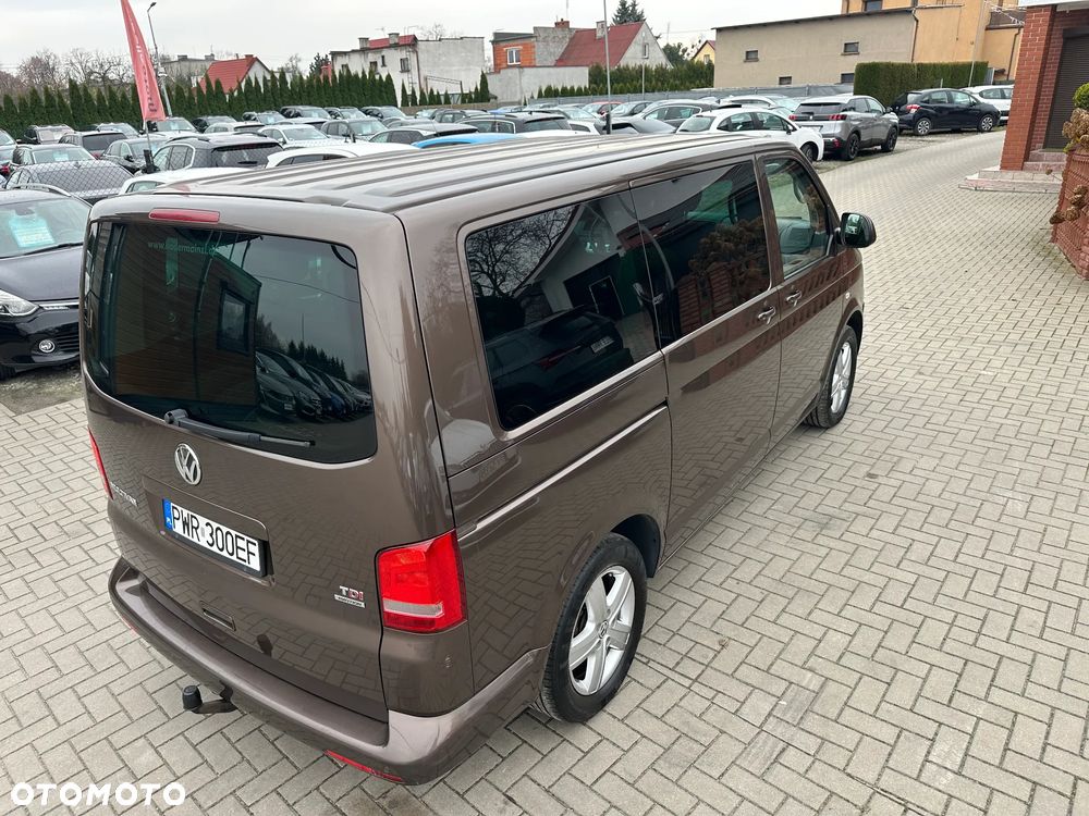Volkswagen Multivan - 37