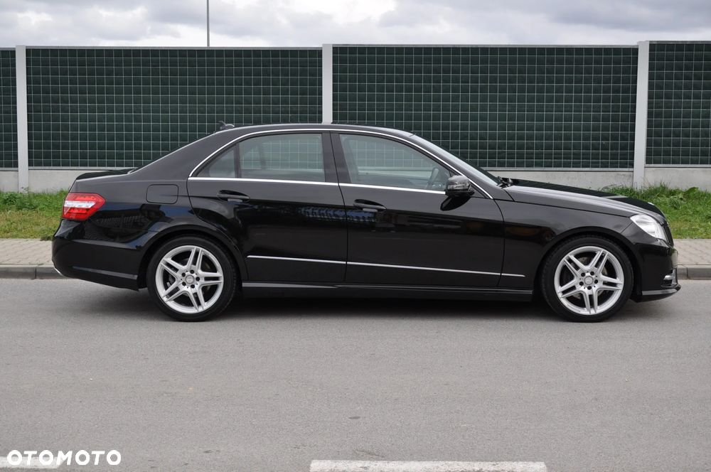 Mercedes-Benz Klasa E 250 CDI 4-Matic BlueEff Avantgarde - 24