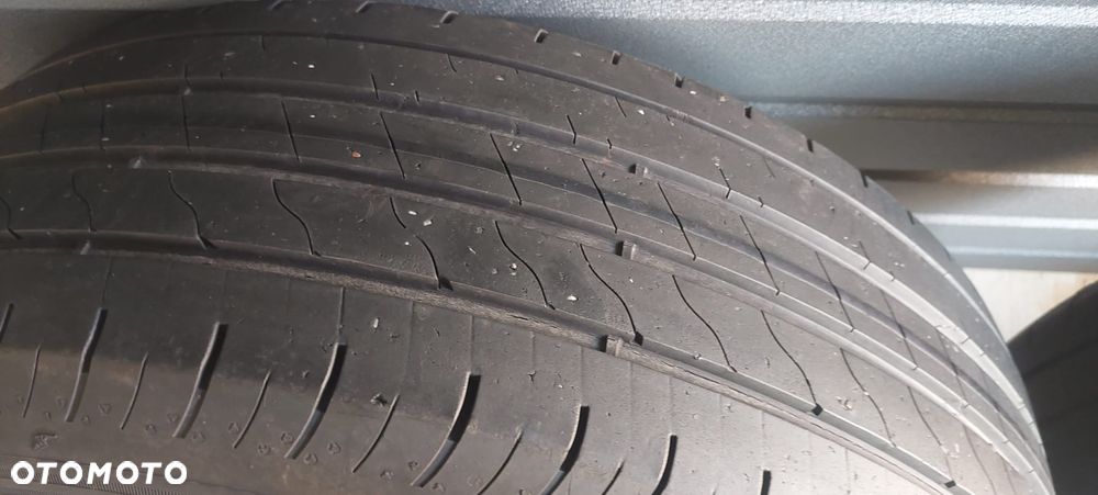 Opony Goodyear 225/65 R17 - 8