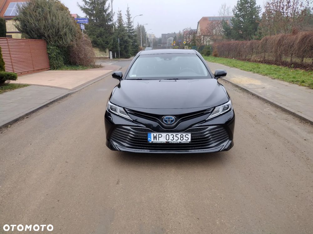 Toyota Camry 2.5 Hybrid Comfort CVT - 4