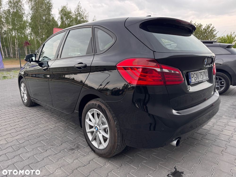 BMW Seria 2 216i Advantage - 9