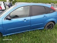 Dezmembrez Ford Focus - 6