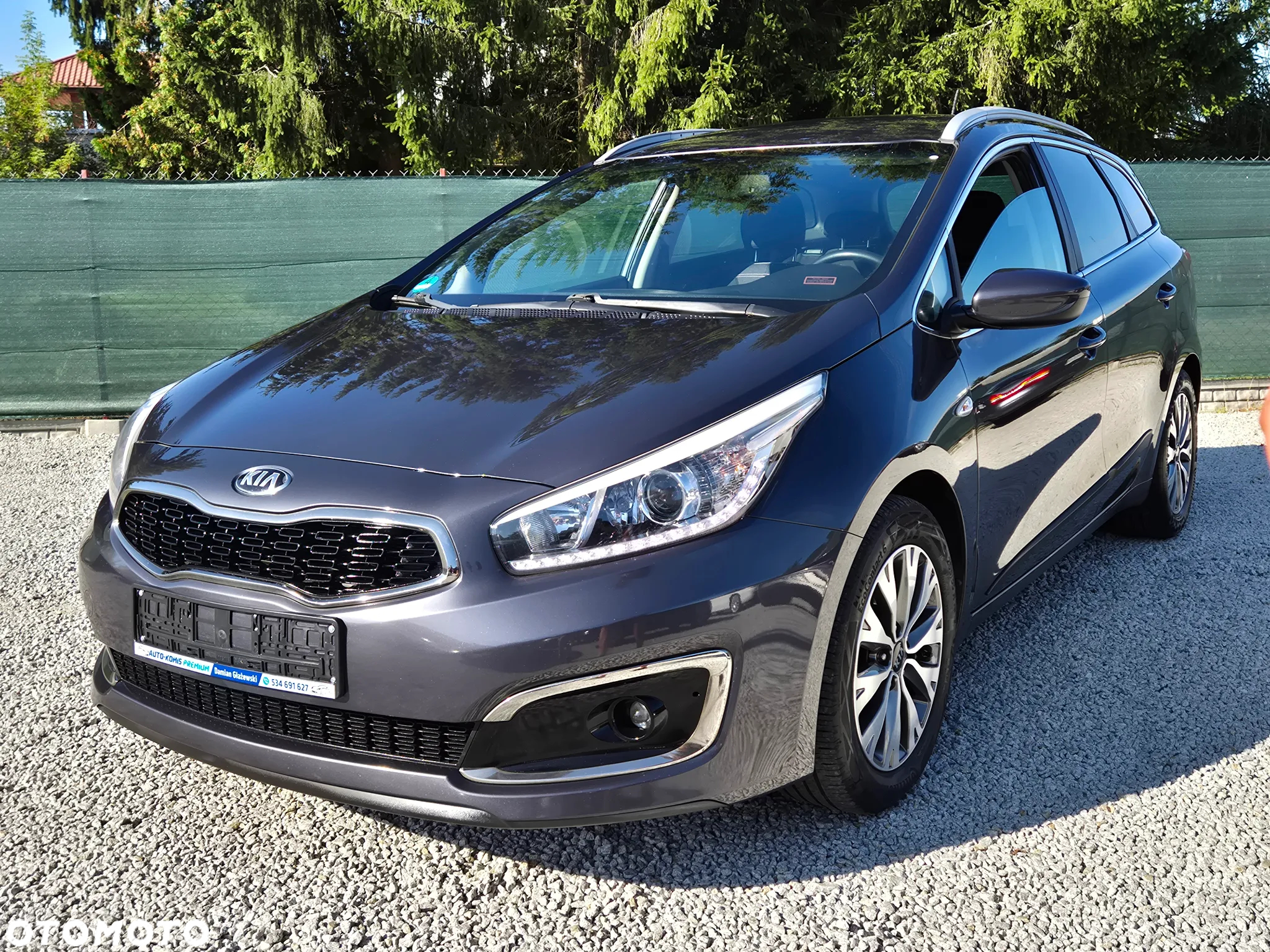 Kia Ceed 1.6 CRDi 136 ISG Platinum Edition - 10