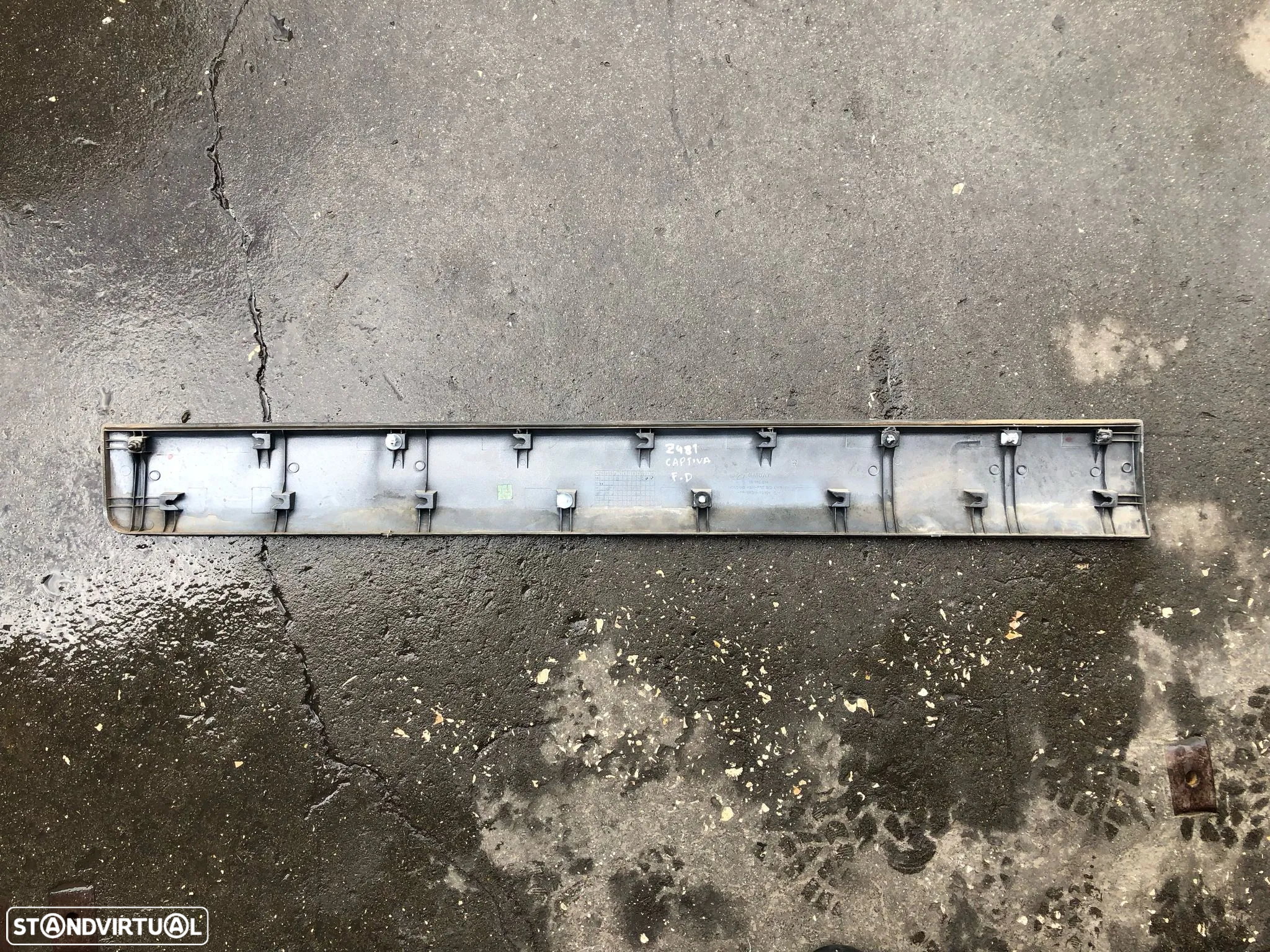 CHEVROLET CAPTIVA FRISO PORTA FRENTE DIREITA - Z481 - 5