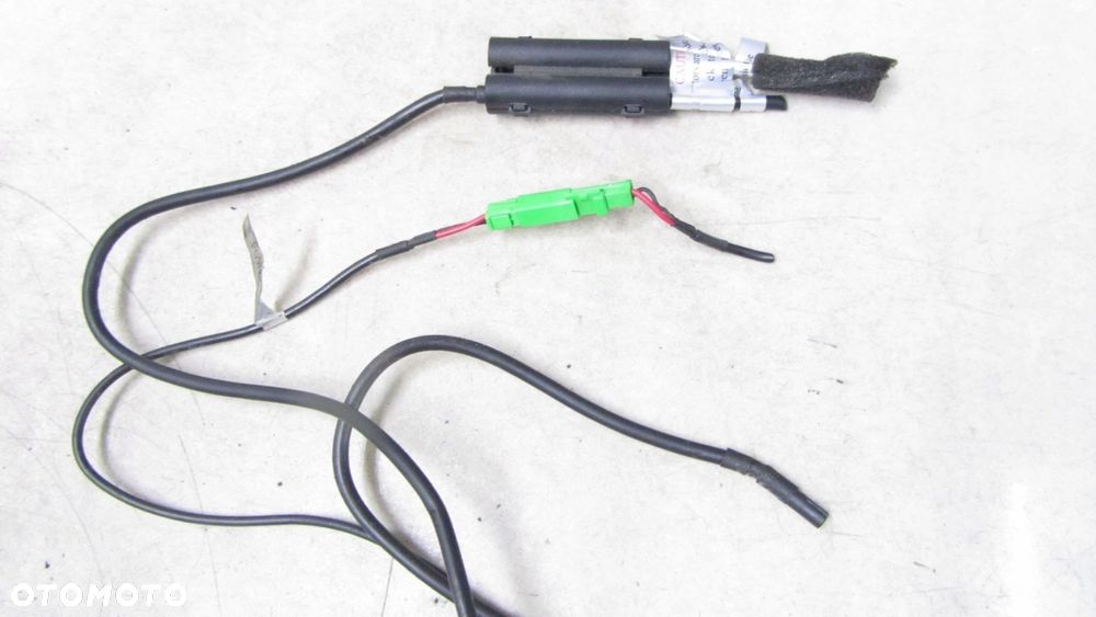 VOLVO XC60 ZAGŁÓWEK MONITOR 08-13 - 4