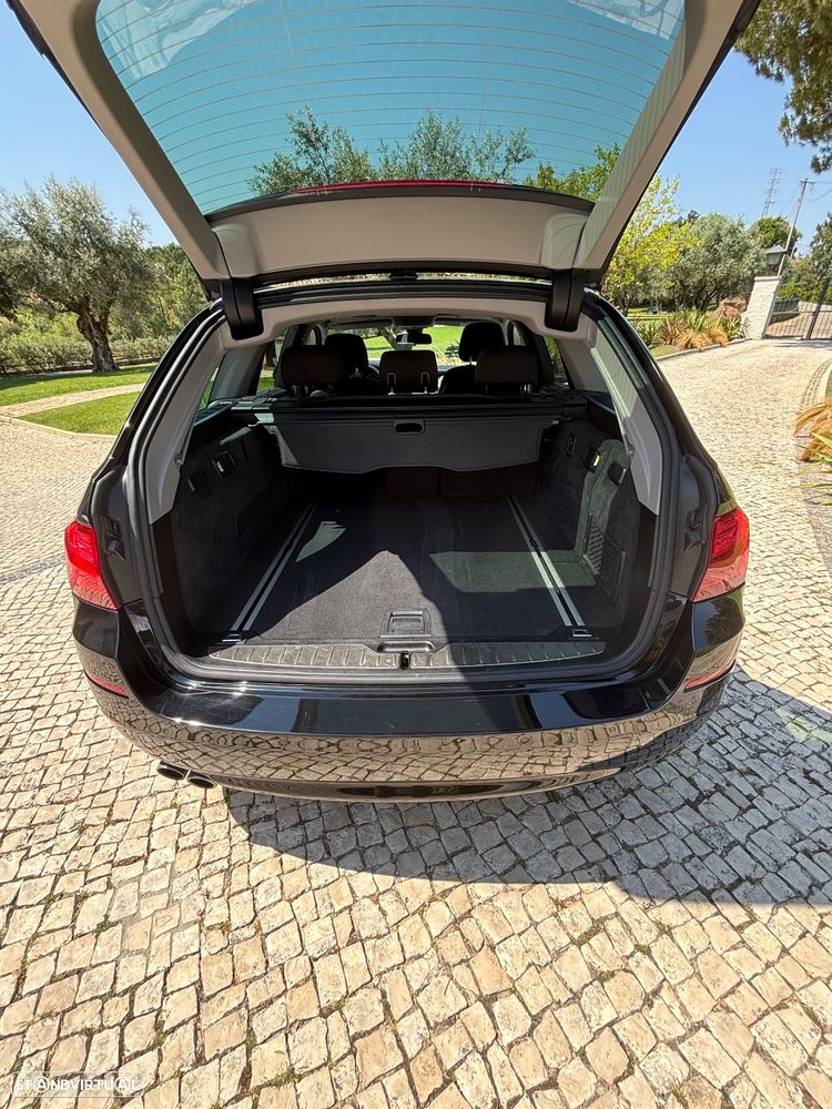 BMW 520 d Touring Luxury Line - 12