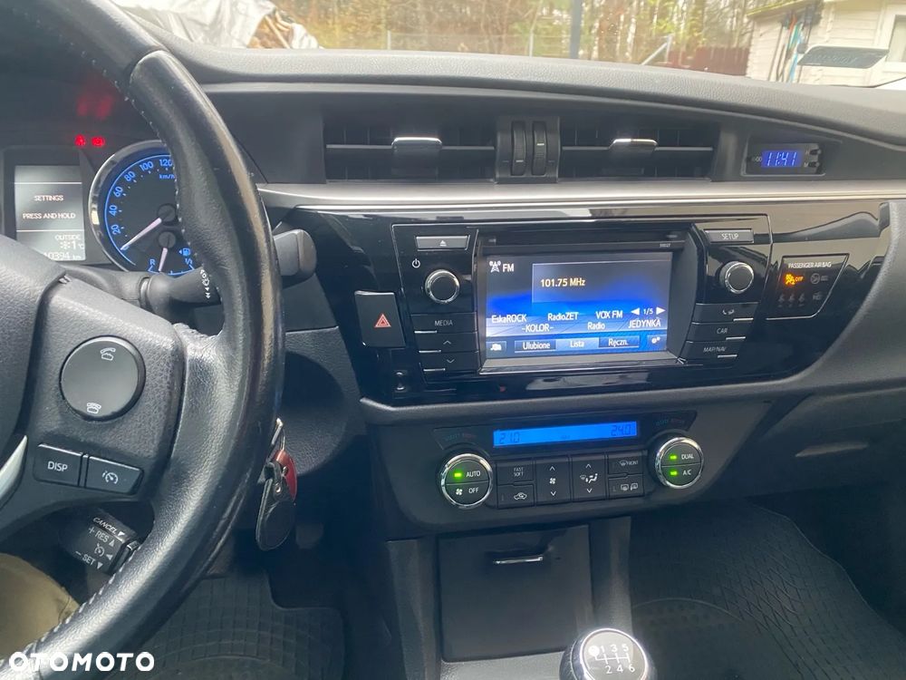 Toyota Corolla 1.6 Premium EU6 - 8