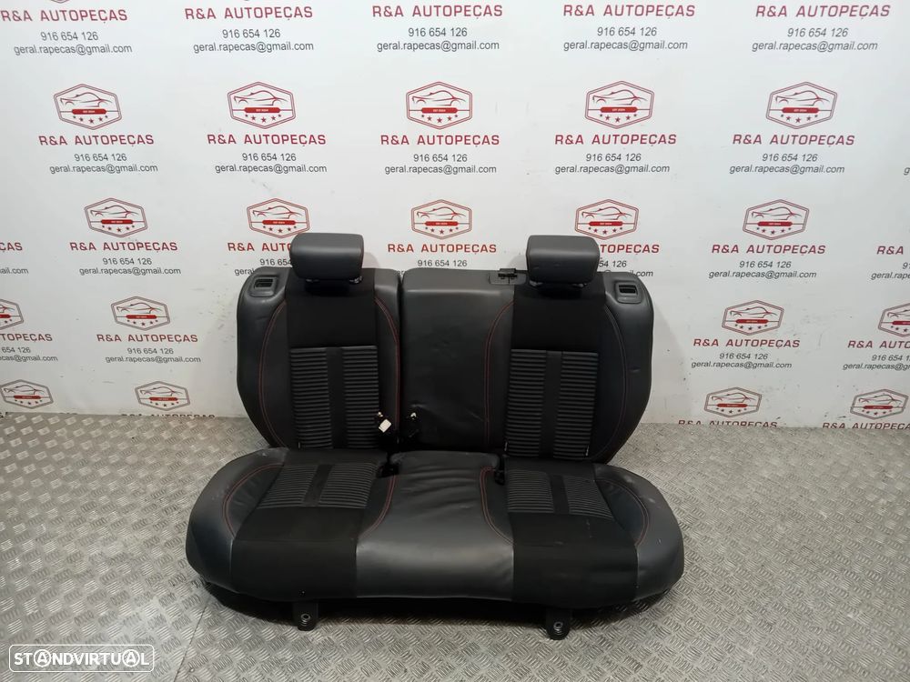 Conjunto de Bancos Alfa Romeo Giulietta com Costura Vermelha Original - 4