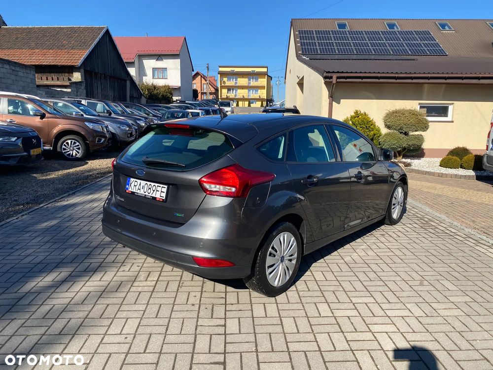 Ford Focus - 4