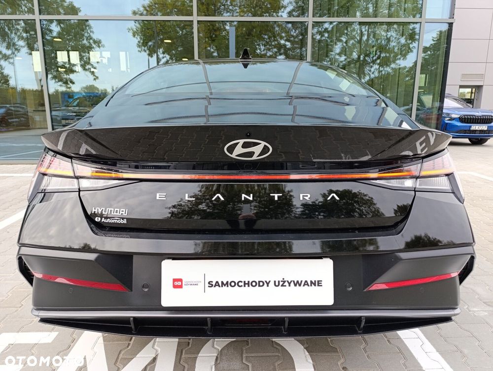 Hyundai Elantra 1.6 Smart - 6