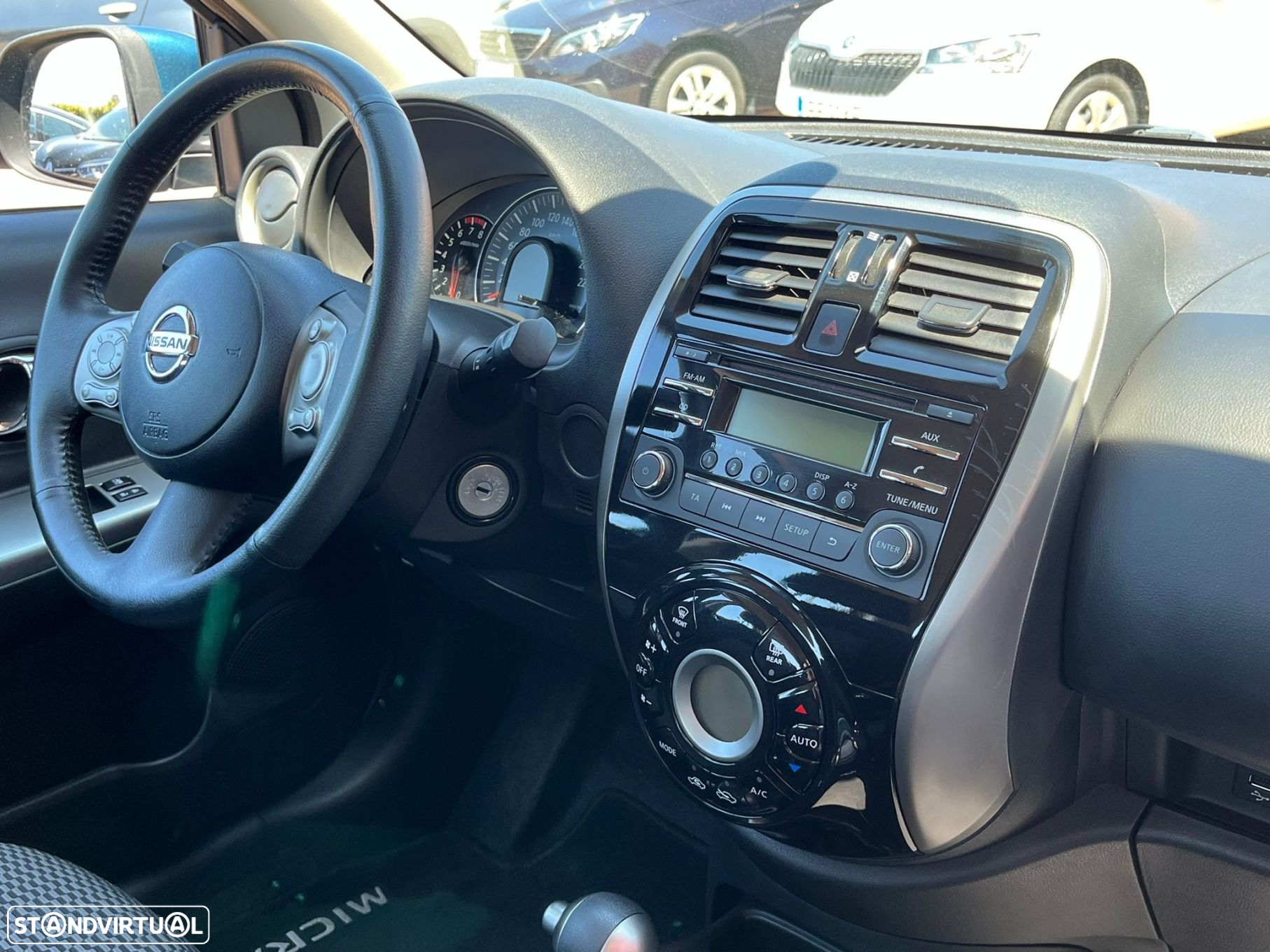 Nissan Micra 1.2 Acenta CVT - 22